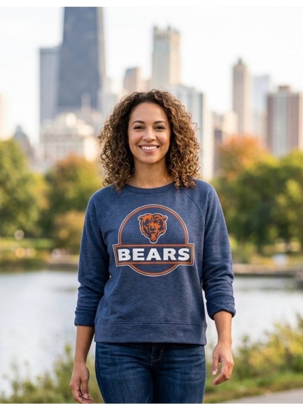 NFL Navy Blue Chicago Bears Graphic Crewneck Sweatshirt, Cotton Blend, Medium
